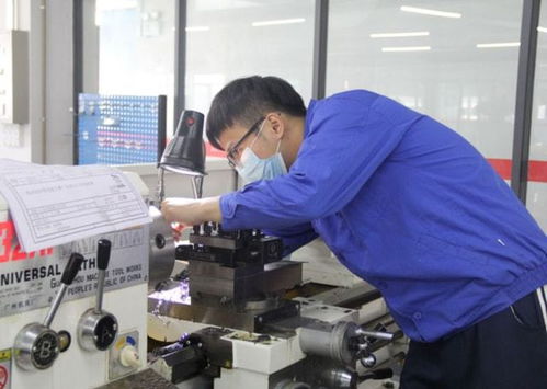 民辦本科與公辦?？?計算機及辦公設備維修專業的選擇與差距